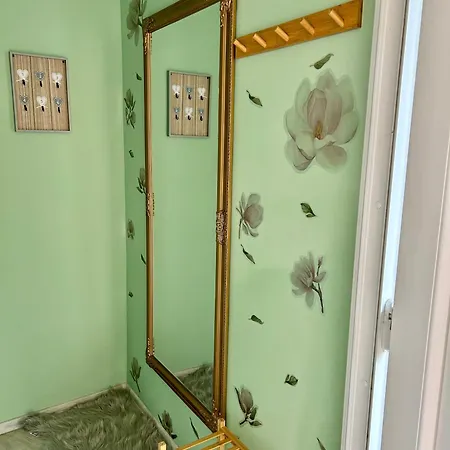 Apartment Ariana Eger